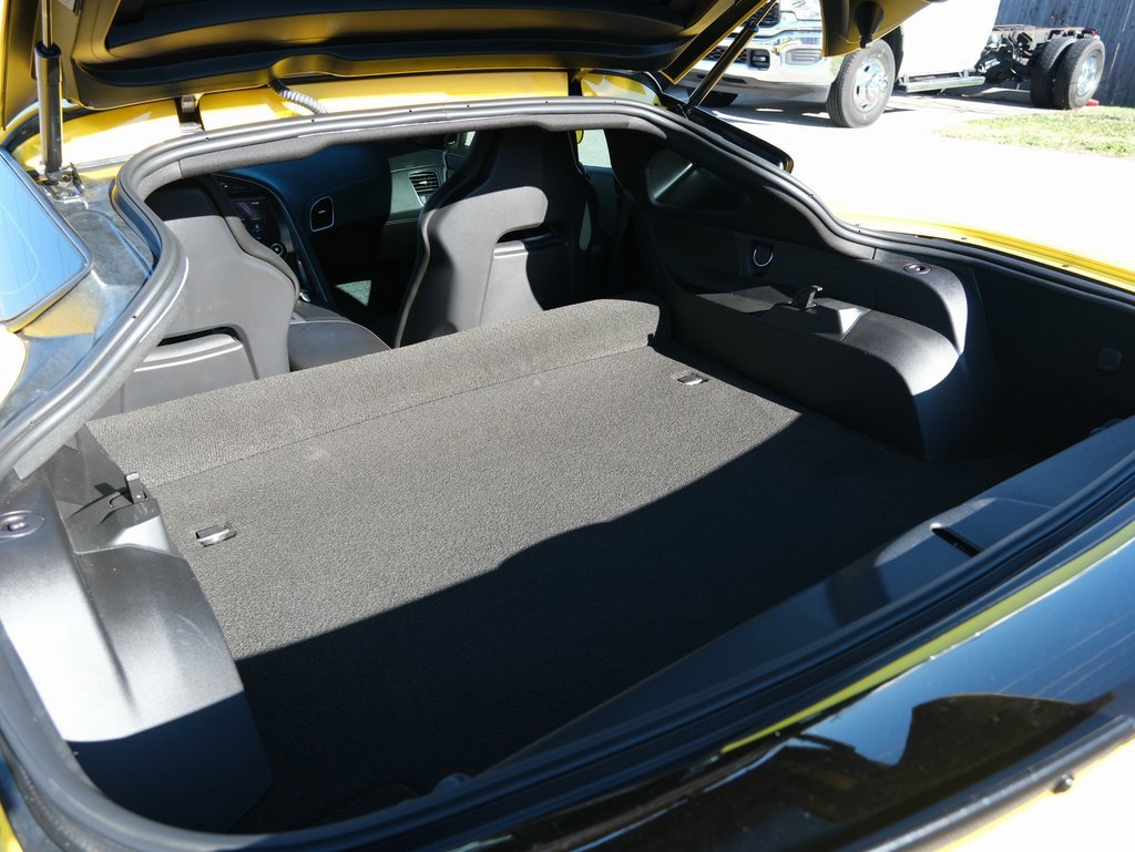 Used 2019 Chevrolet Corvette Grand Sport w/ Carbon Flash Badge Package image 35