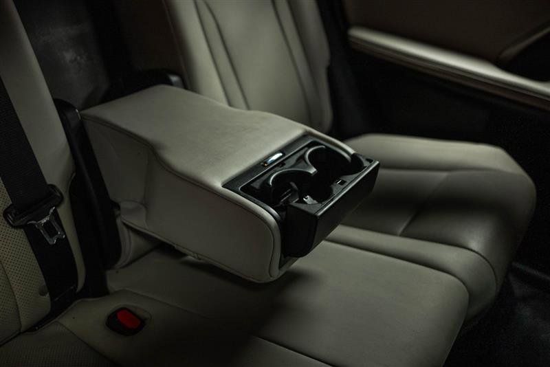 Used 2022 Lexus RX 450h AWD w/ Premium Package image 13