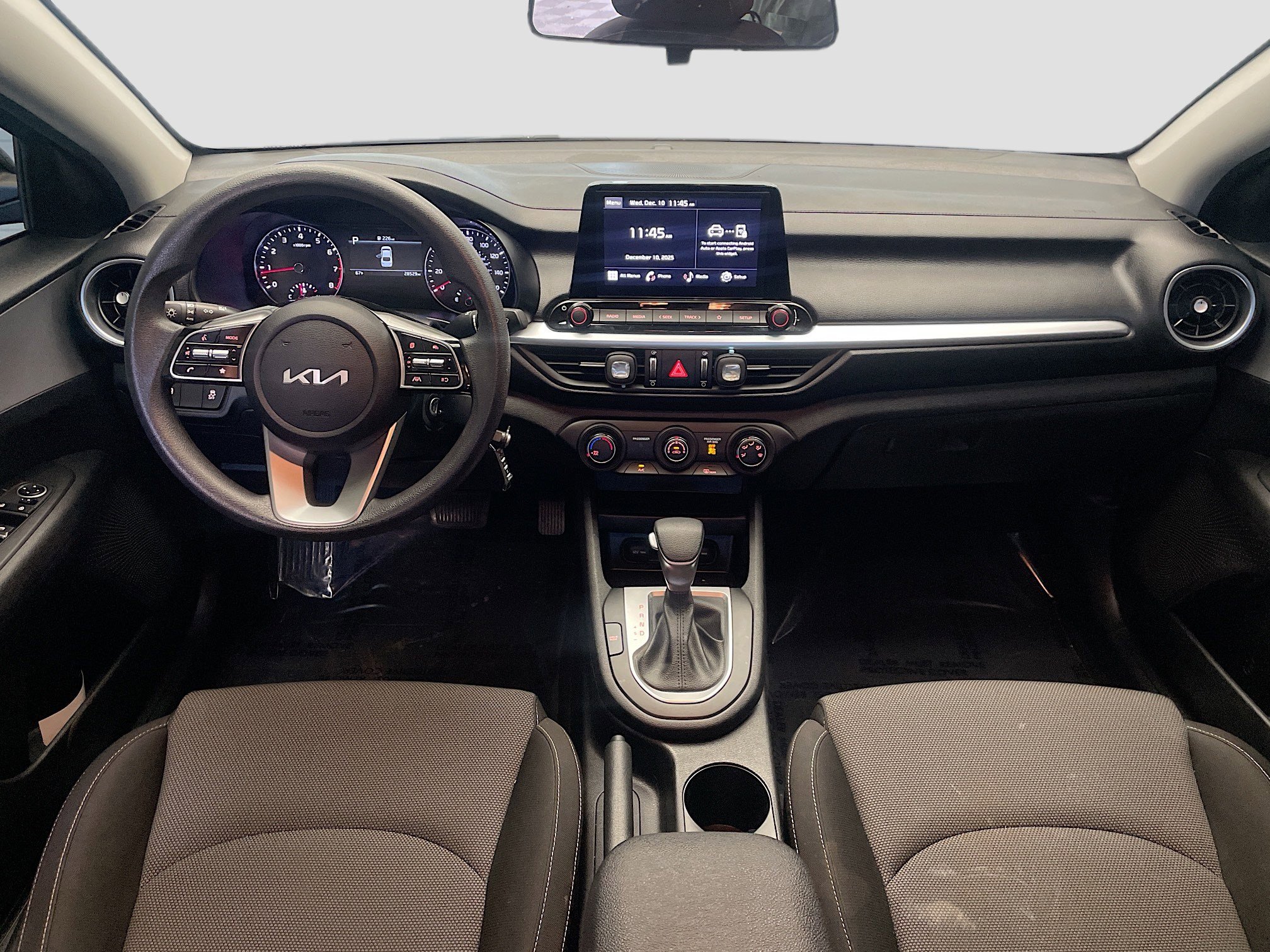 Used 2023 Kia Forte LXS w/ LXS Technology Package image 13