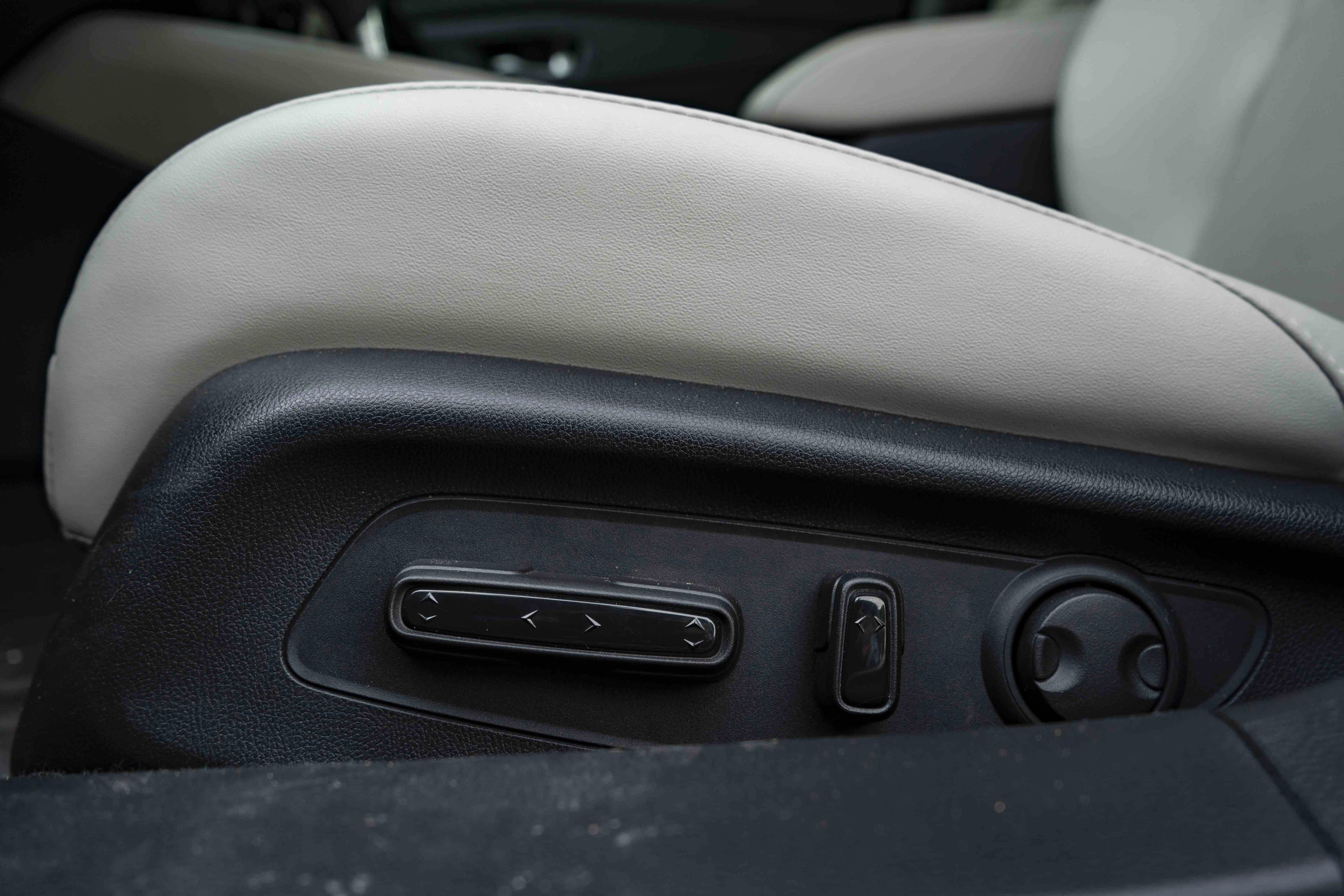 Used 2025 Honda Accord Touring image 40