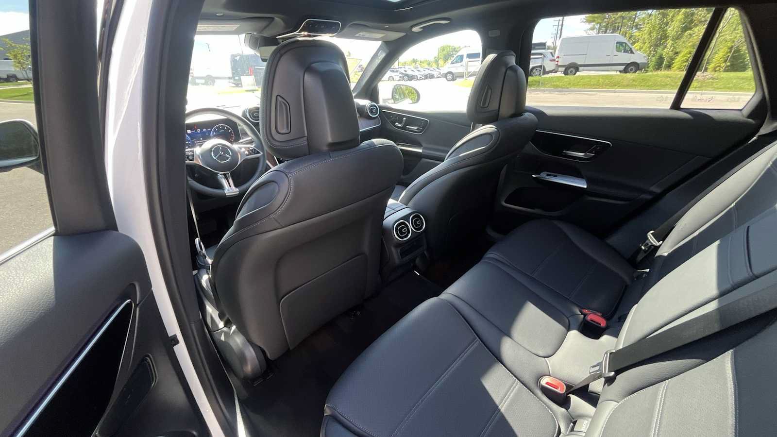 New 2026 Mercedes-Benz GLC 300 4MATIC image 13