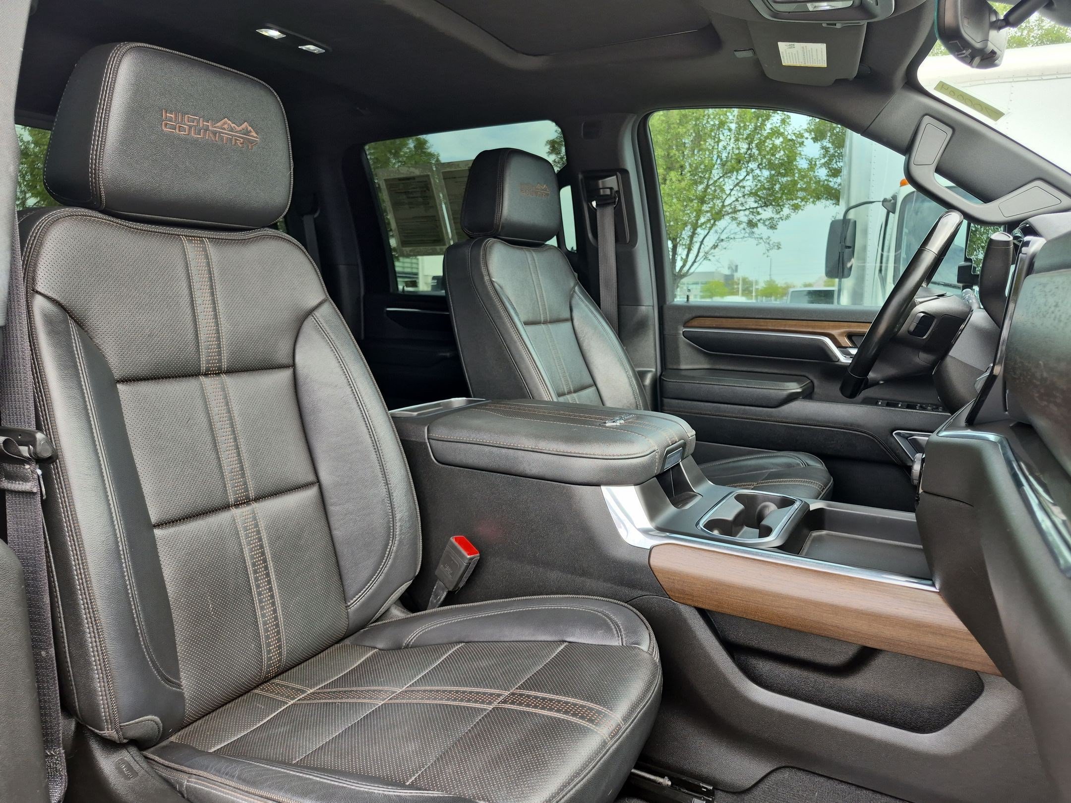 Certified 2024 Chevrolet Silverado 3500 High Country w/ High Country Premium Package AWD/4WD image 30