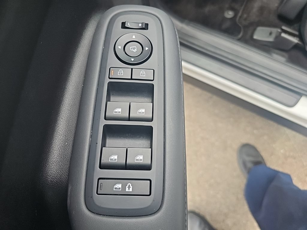 Used 2026 Hyundai Santa Fe Calligraphy AWD/4WD image 12