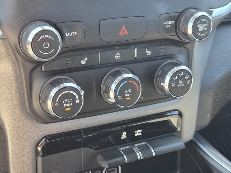 Certified 2024 RAM 1500 Big Horn AWD/4WD image 26