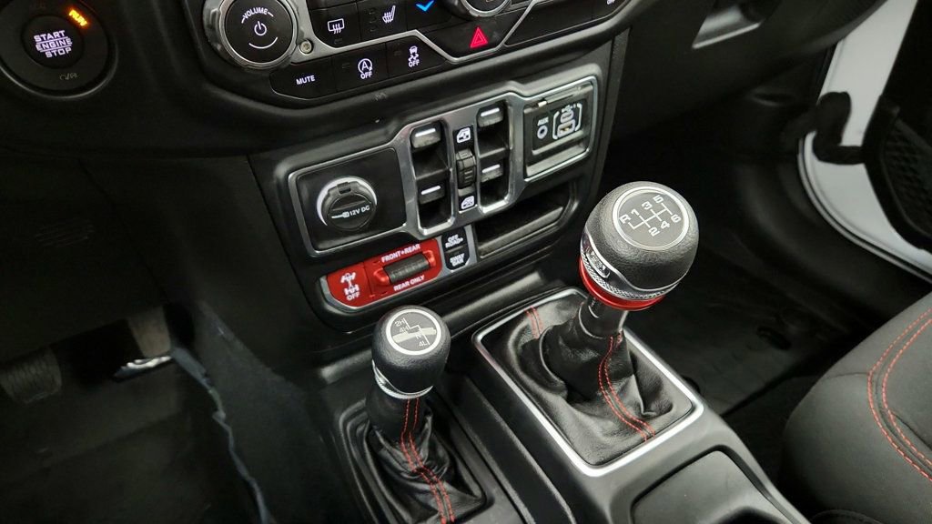 Used 2021 Jeep Gladiator Rubicon image 16