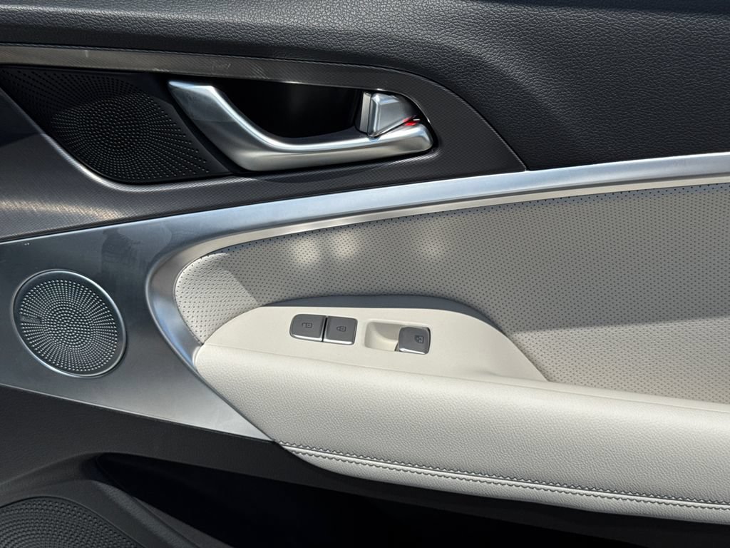 New 2026 Genesis G70 3.3T Sport Prestige AWD/4WD image 16