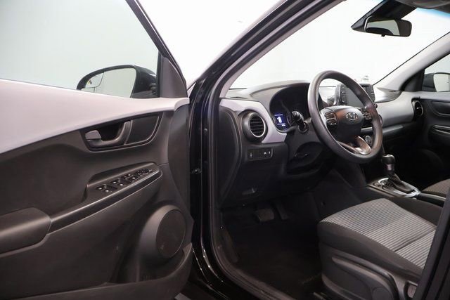 Used 2020 Hyundai Kona SE image 9