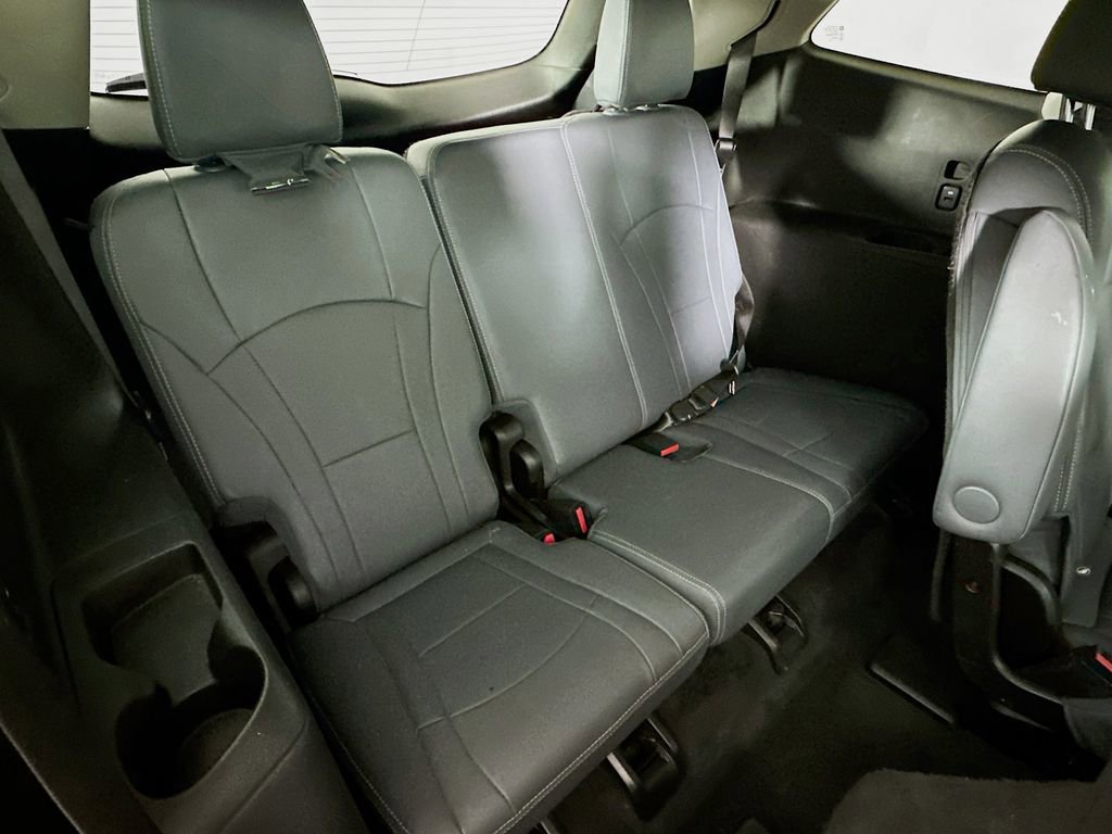 Used 2020 Buick Enclave Essence w/ LPO, Floor Liner Package image 34