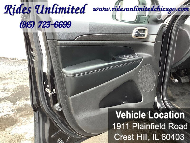 Used 2015 Jeep Grand Cherokee Laredo w/ Quick Order Package 23E AWD/4WD image 13