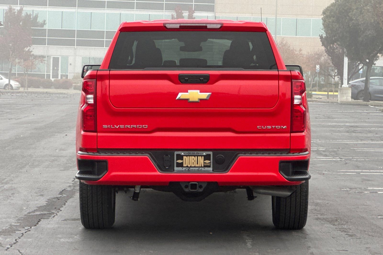 Used 2025 Chevrolet Silverado 1500 Custom image 5
