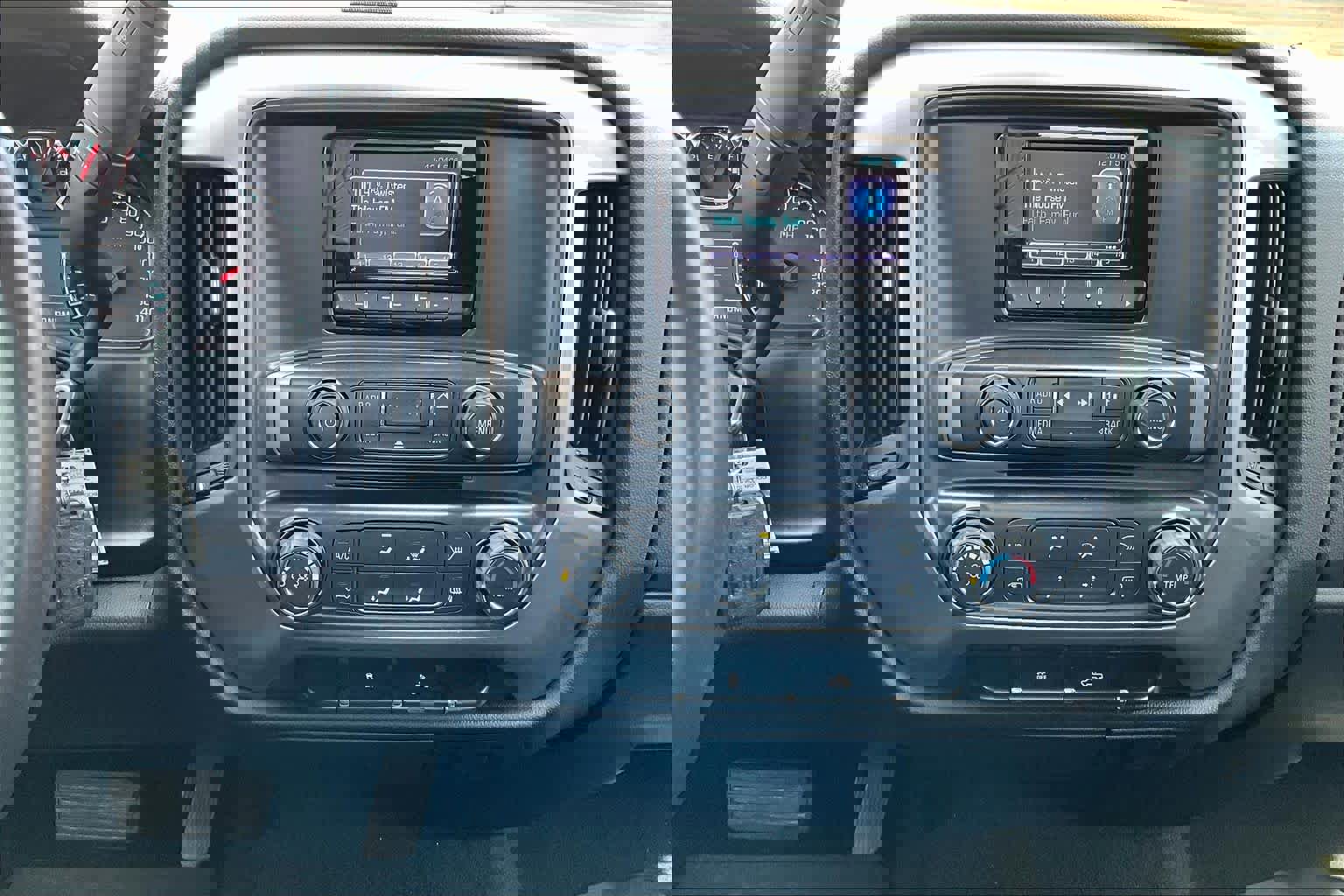 Used 2014 Chevrolet Silverado 1500 LT w/ Chrome Essentials Package RWD image 7