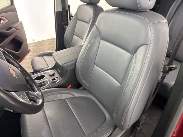 Used 2020 Chevrolet Traverse LT w/ LPO, Floor Liner Package image 23