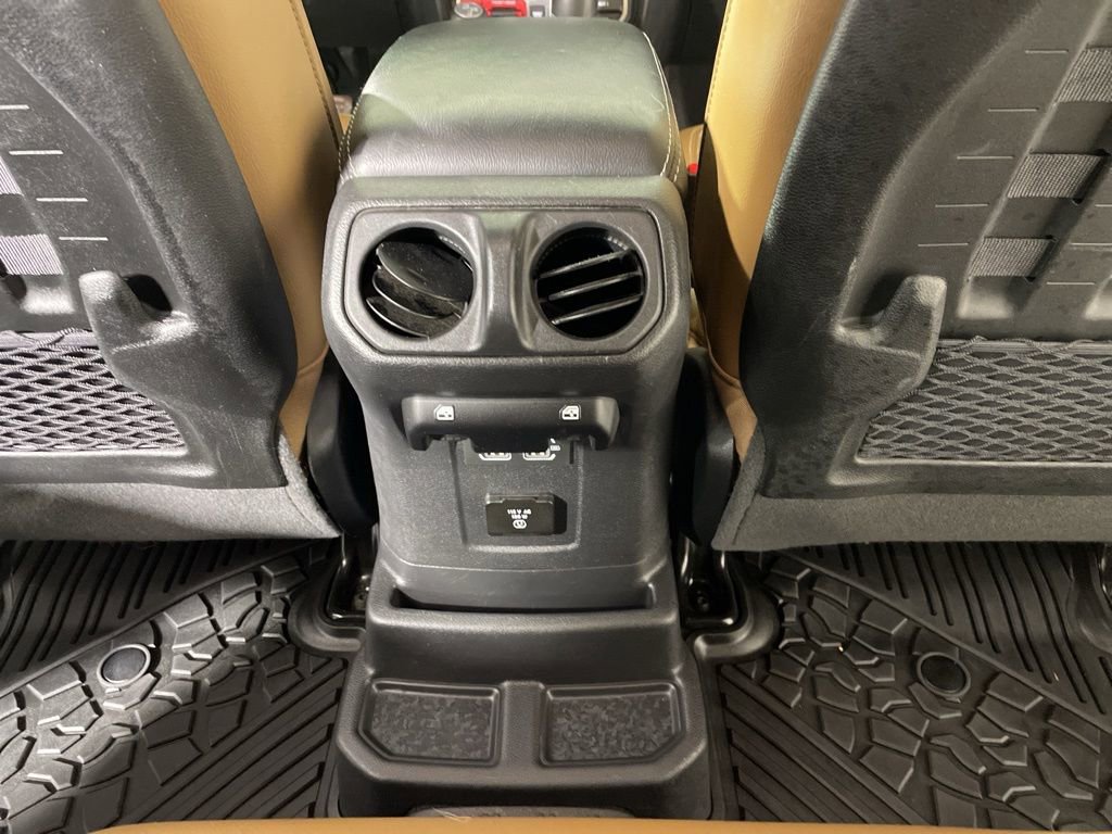 Used 2023 Jeep Wrangler Unlimited Rubicon 4xe w/ Steel Bumper Group image 19