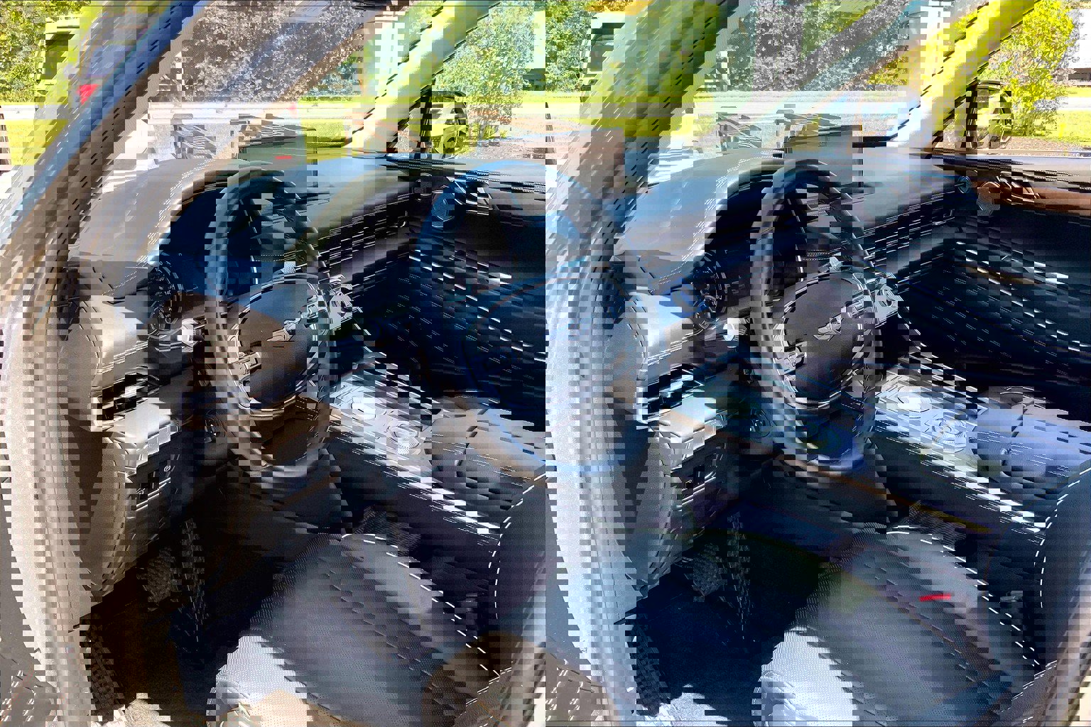 Used 2022 Genesis GV80 3.5T w/ Advanced Package 06 image 14