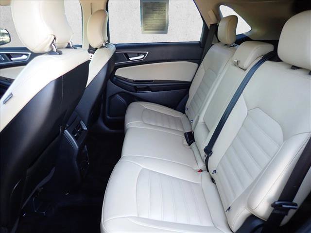 Used 2018 Ford Edge SEL w/ Equipment Group 201A AWD/4WD image 10