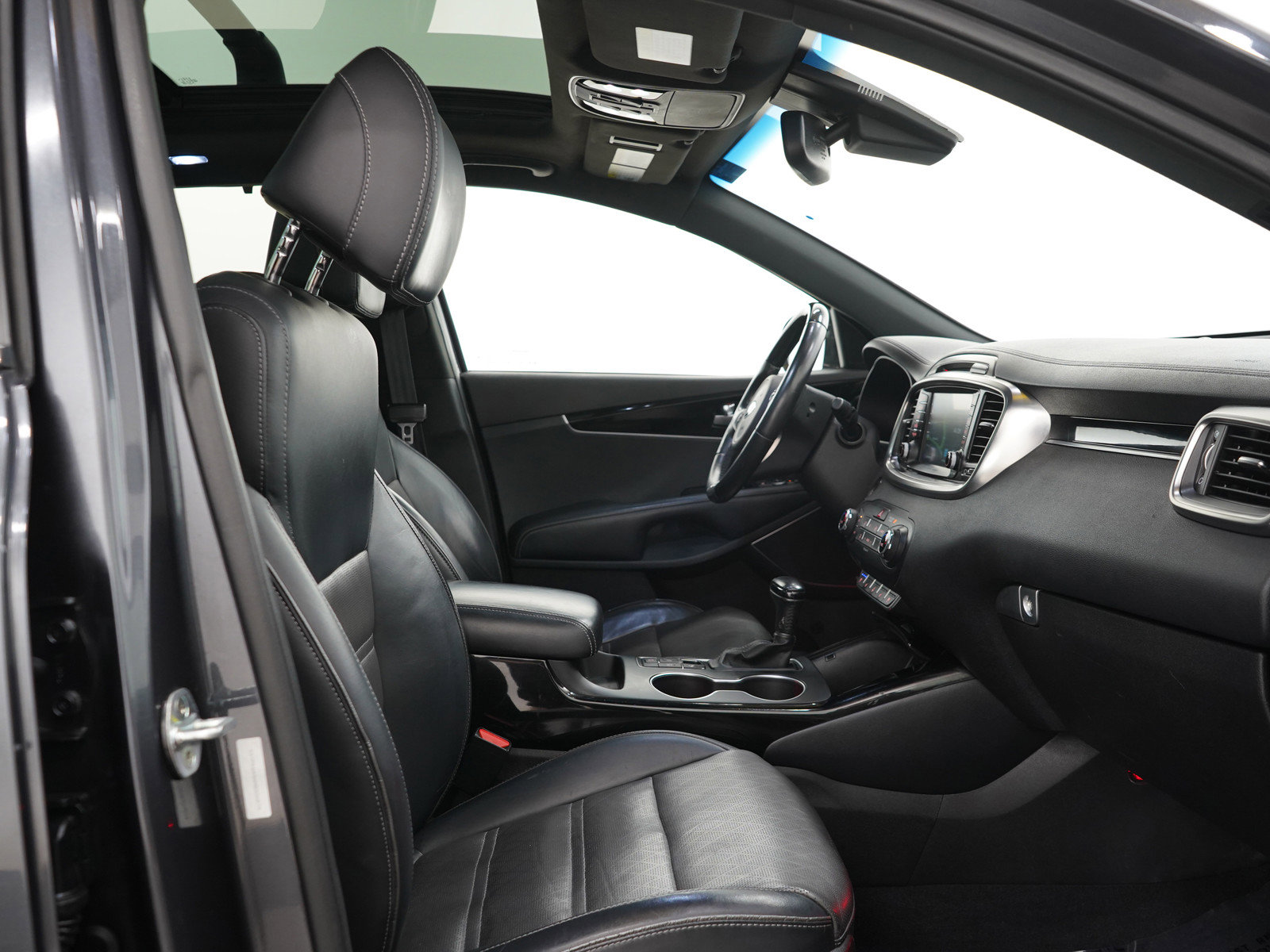 Used 2017 Kia Sorento SX AWD/4WD image 11