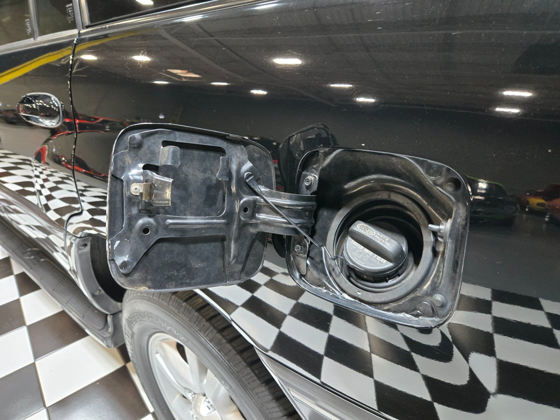 Used 2006 Lexus LX 470 4WD image 47
