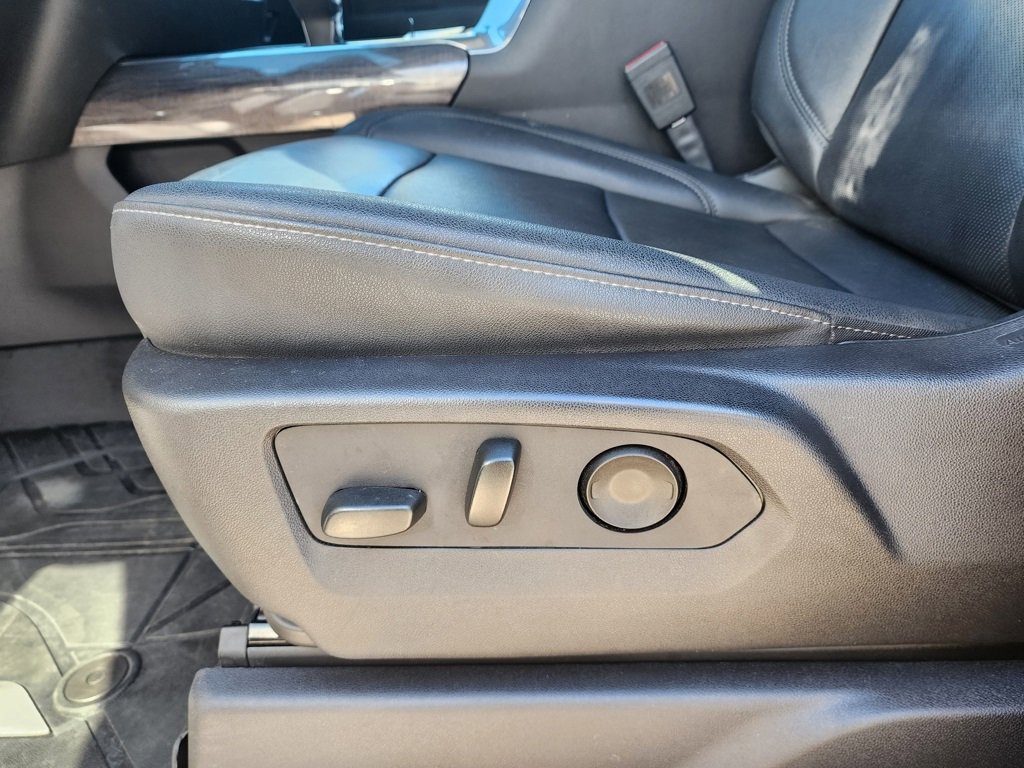 Certified 2024 Chevrolet Silverado 1500 LTZ w/ Technology Package image 30