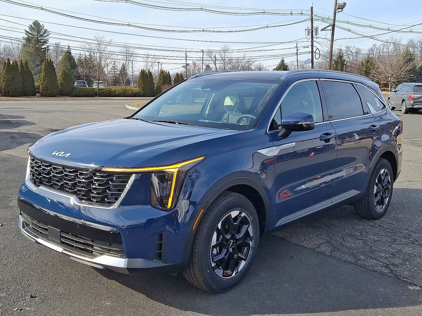 New 2026 Kia Sorento S w/ S Panoramic Sunroof Package image 3