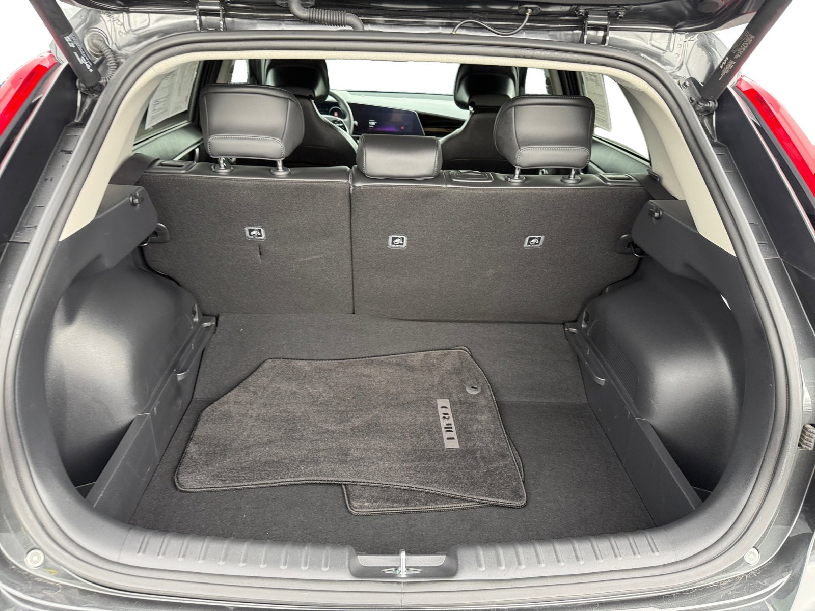 Used 2023 Kia Niro Wave w/ Wave Preserve Package FWD image 17