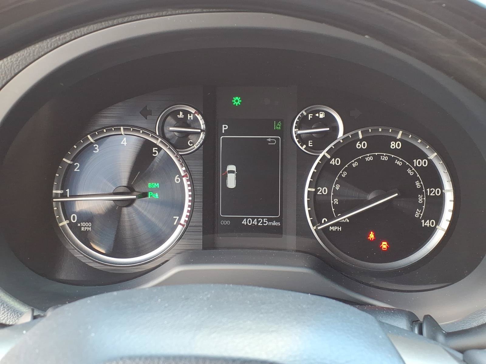 Used 2022 Lexus GX 460 Premium w/ Premium Package AWD/4WD image 37