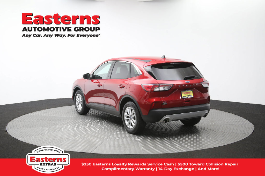 Used 2022 Ford Escape SE w/ Convenience Package FWD image 67