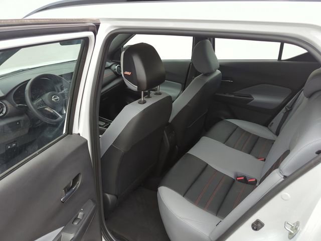 Used 2024 Nissan Kicks SR w/ SR Premium Package FWD image 21