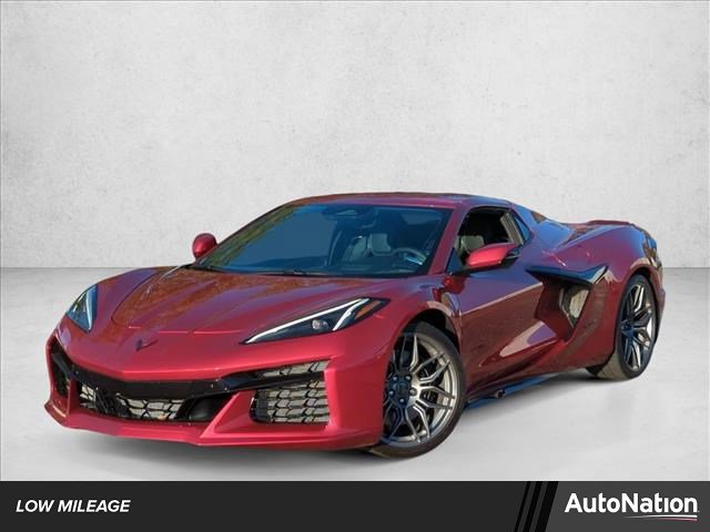 Used 2025 Chevrolet Corvette Z06 image 1
