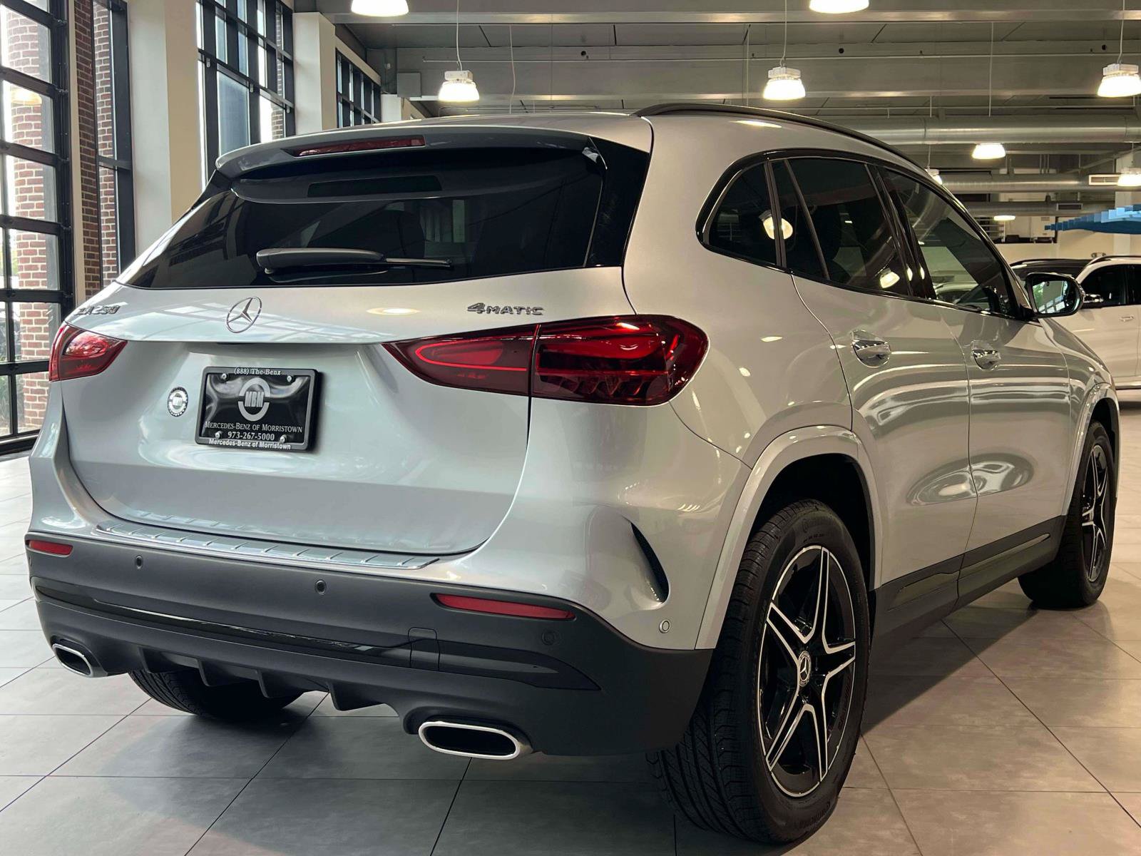 Certified 2025 Mercedes-Benz GLA 250 4MATIC image 4
