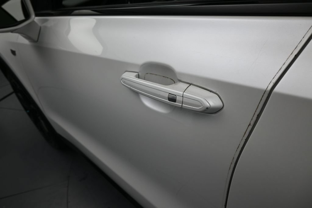 Used 2019 Cadillac XT4 Sport AWD/4WD image 46