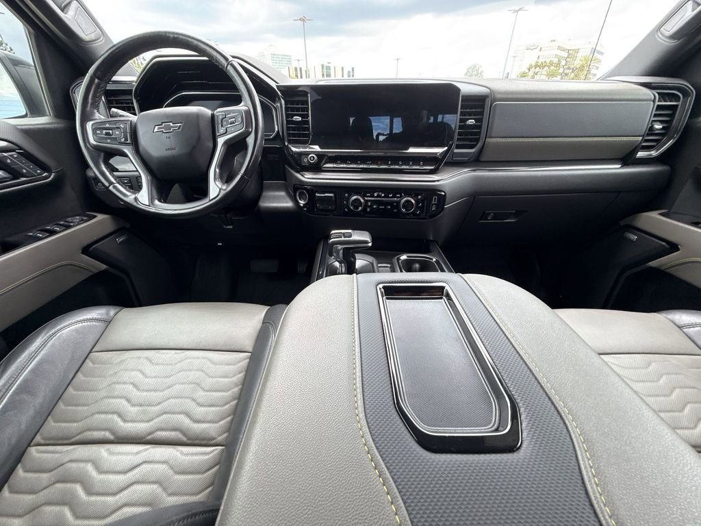 Used 2022 Chevrolet Silverado 1500 ZR2 image 19