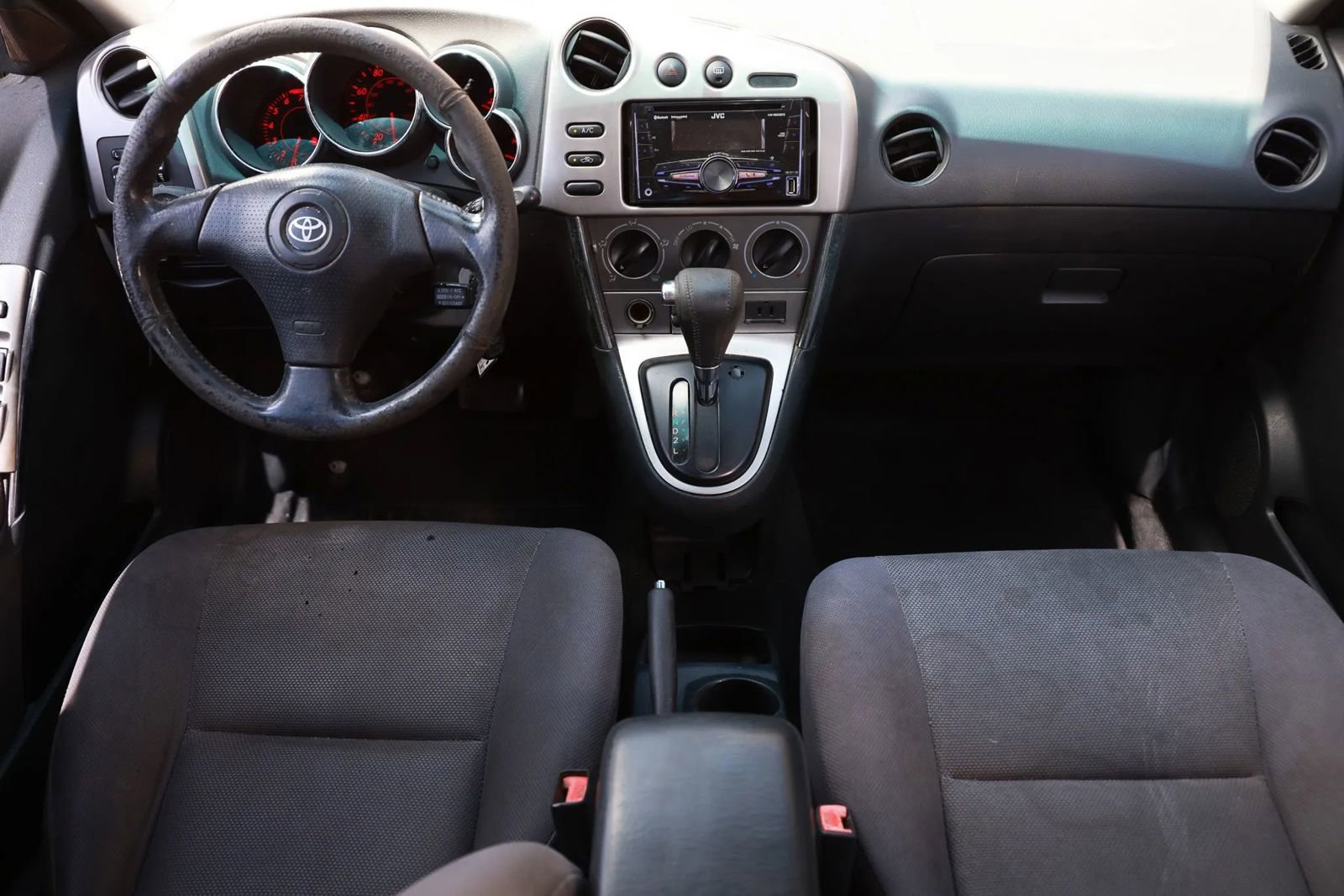 Used 2003 Toyota Matrix XR FWD image 12