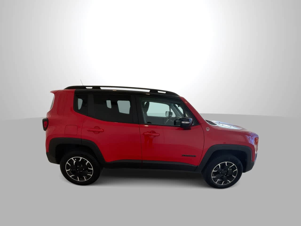 Used 2023 Jeep Renegade Trailhawk AWD/4WD image 9