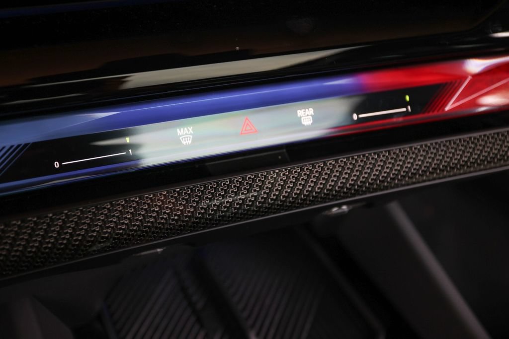 Used 2026 BMW M5 Touring AWD/4WD image 38