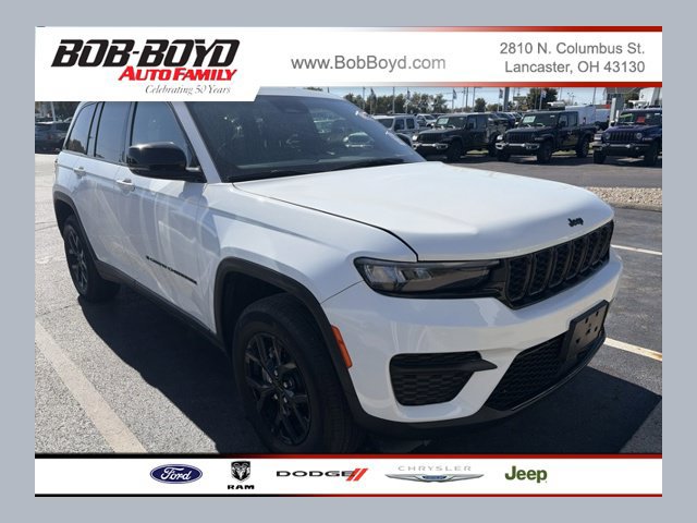 Used 2025 Jeep Grand Cherokee Altitude