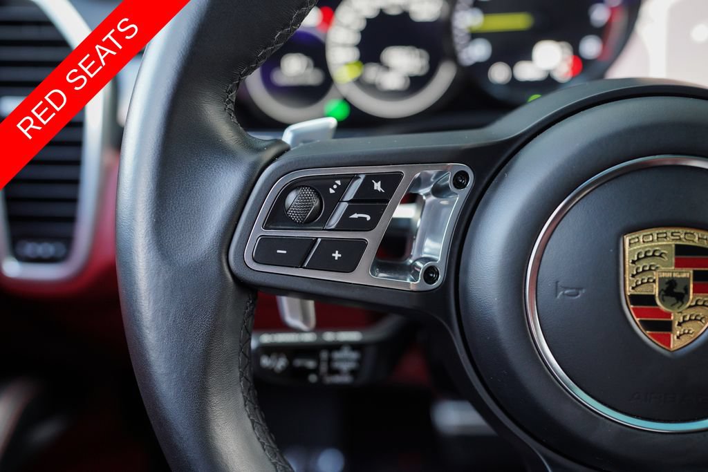 Used 2021 Porsche Cayenne Turbo S AWD/4WD image 29