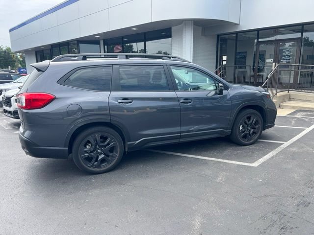 Used 2023 Subaru Ascent Onyx Edition AWD/4WD image 3