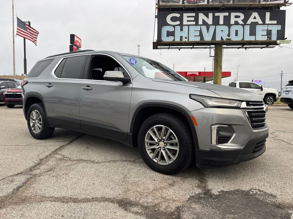 Used 2023 Chevrolet Traverse LT image 9