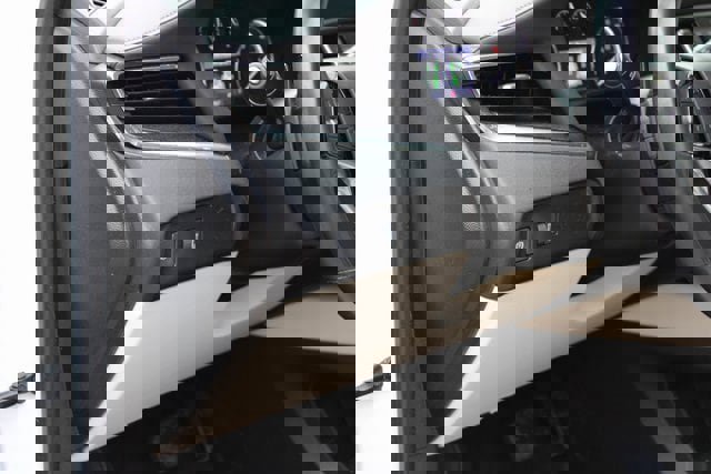 Certified 2023 Buick Enclave Essence w/ Experience Buick Package image 26