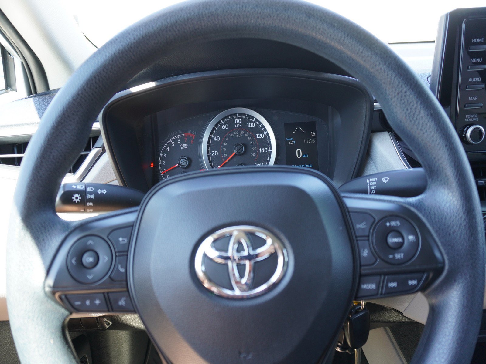 Used 2022 Toyota Corolla Cross L AWD/4WD image 22