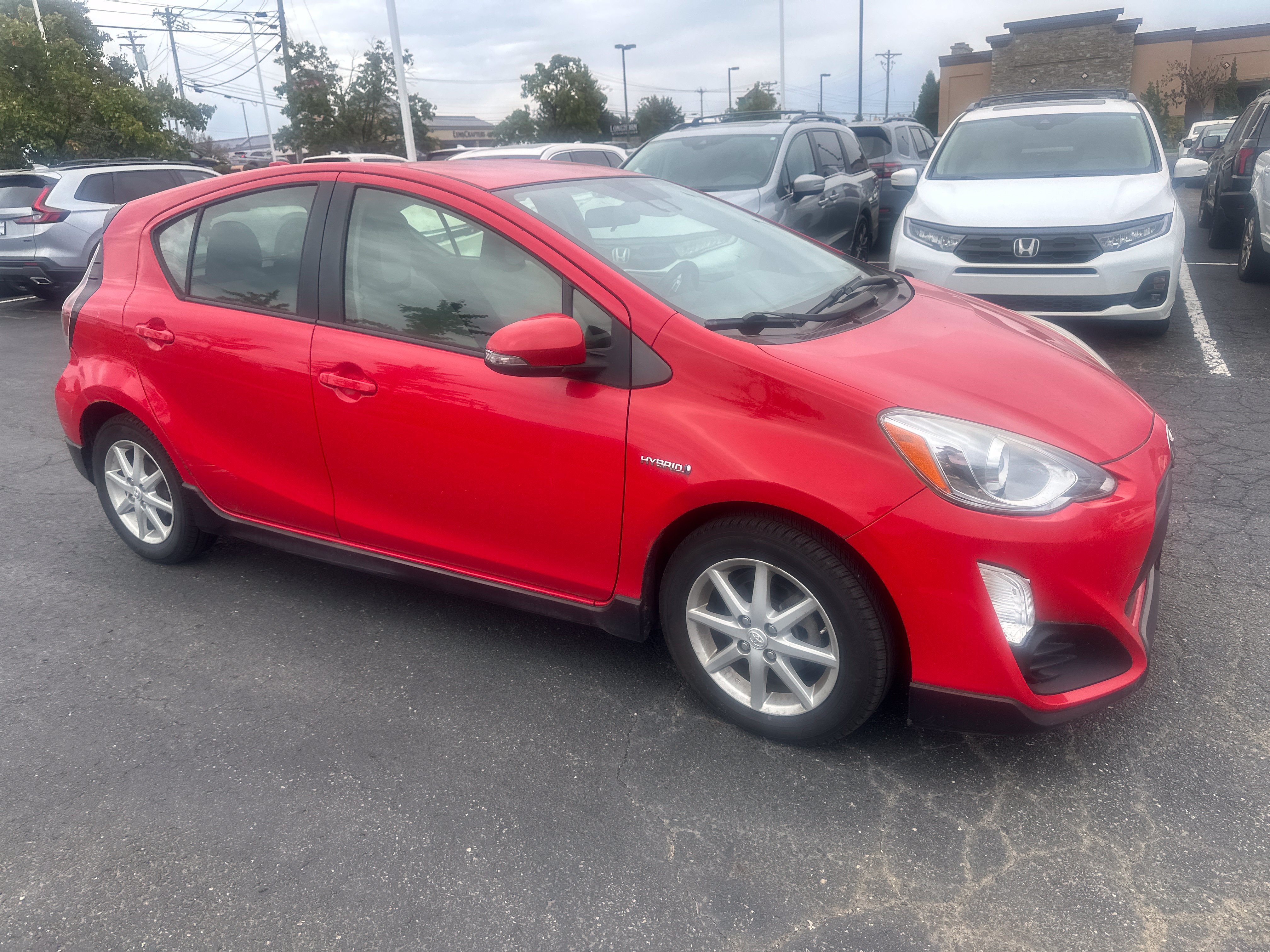 Used 2017 Toyota Prius C One FWD image 11