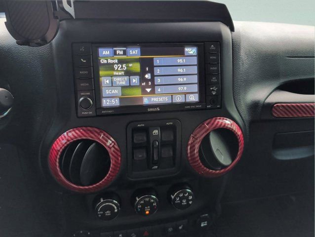 Used 2017 Jeep Wrangler Unlimited Rubicon image 21