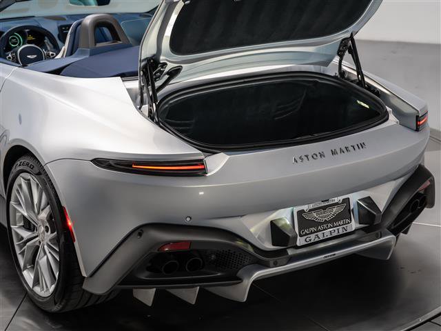 Used 2023 Aston Martin V8 Vantage Roadster image 42