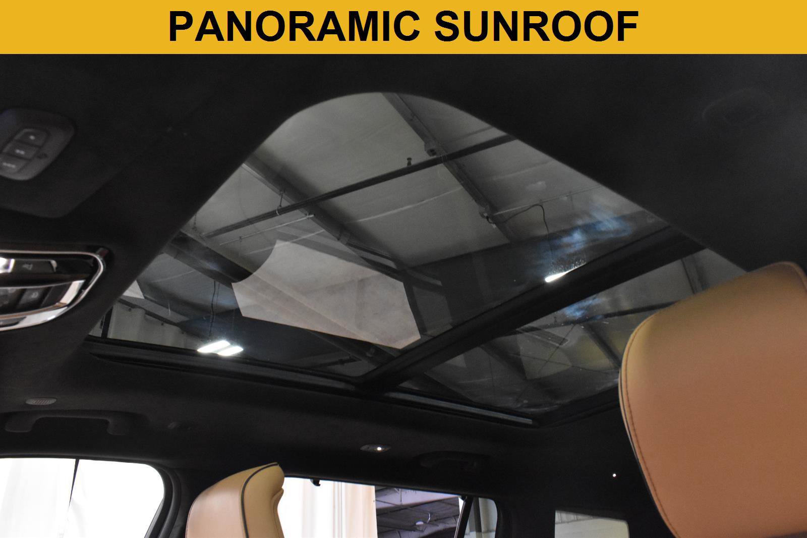 Used 2021 Jeep Grand Cherokee L Summit AWD/4WD image 5