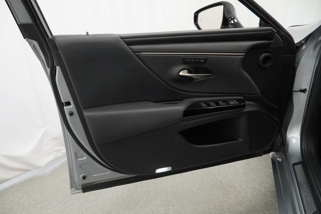 Used 2023 Lexus ES 350 w/ Protection Package (P2) FWD image 23
