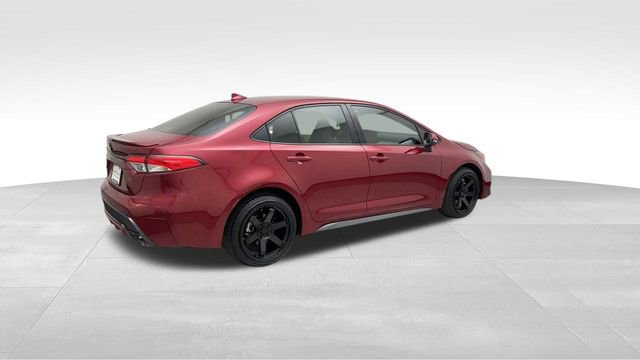 Used 2022 Toyota Corolla SE image 2