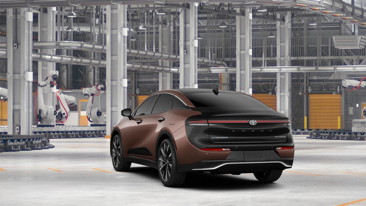 New 2026 Toyota Crown Platinum image 9