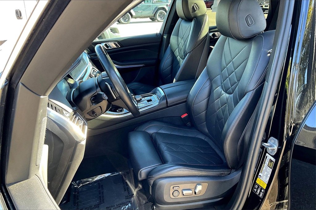 Used 2023 BMW X5 xDrive40i image 25