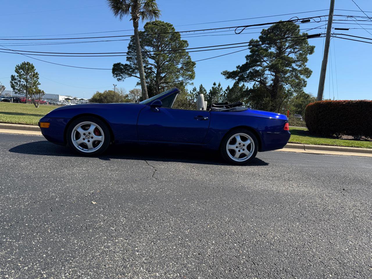 Used 1992 Porsche 968 Cabriolet image 2
