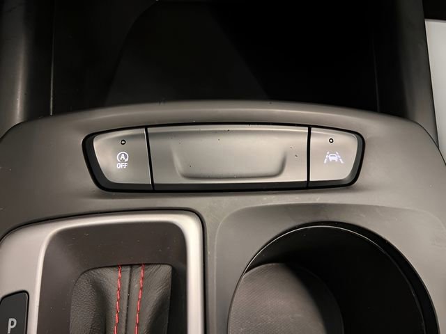 Used 2024 Chevrolet Trax RS image 28